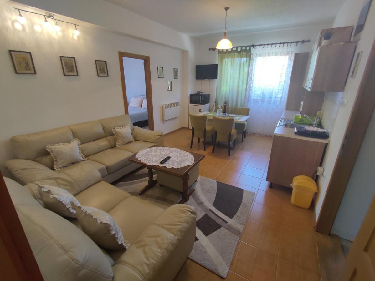 Apartman Hujic Apartment Bihac Ngoại thất bức ảnh