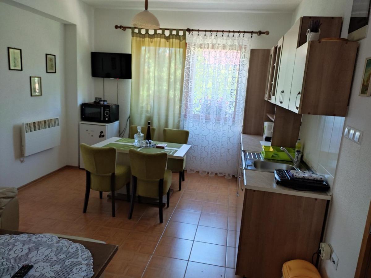 Apartman Hujic Apartment Bihac Ngoại thất bức ảnh