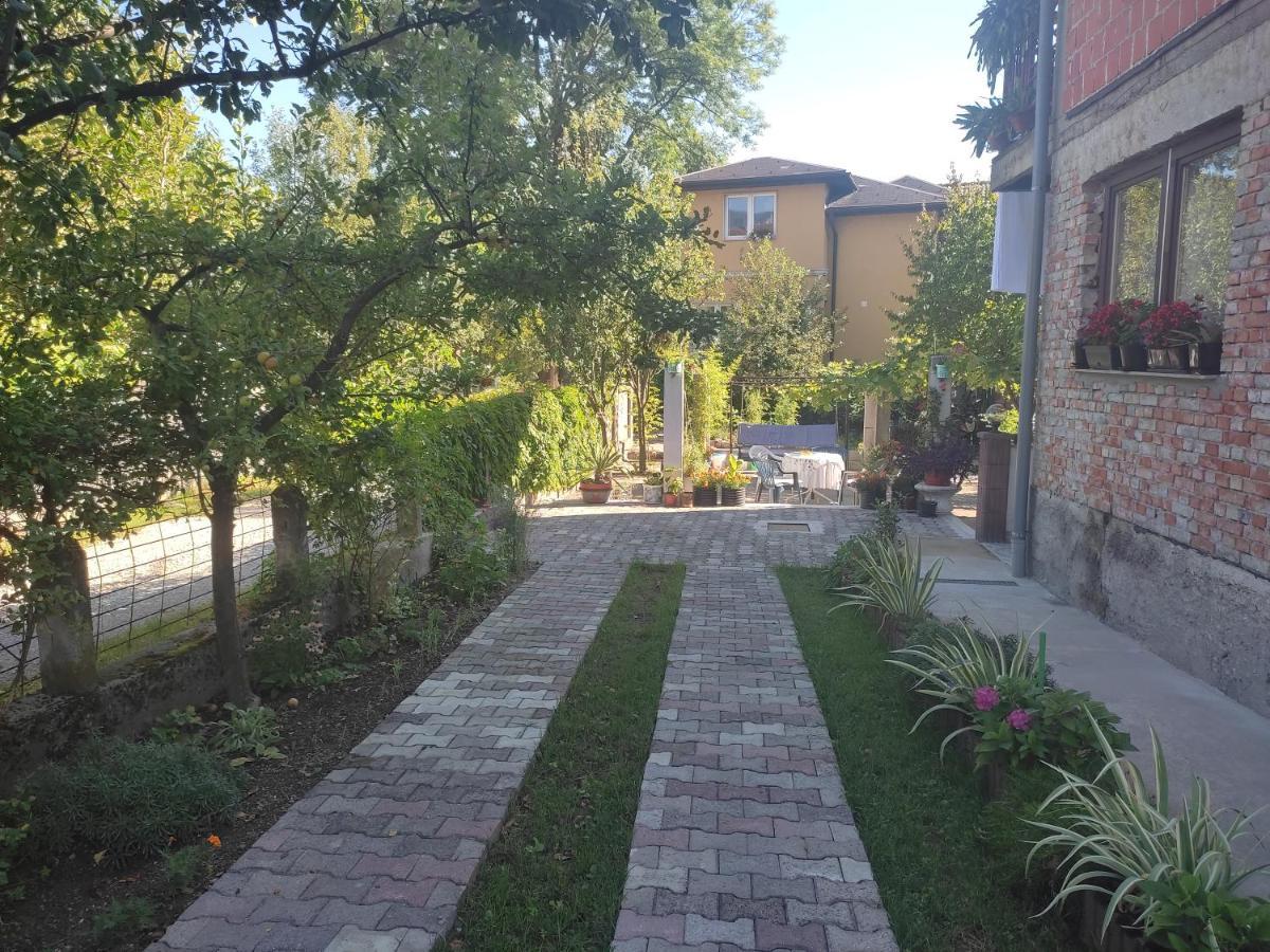 Apartman Hujic Apartment Bihac Ngoại thất bức ảnh