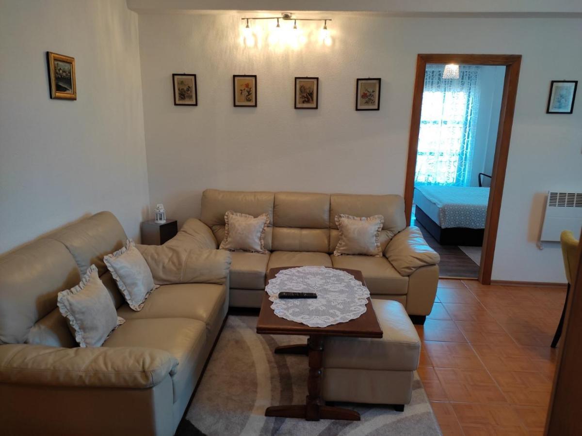 Apartman Hujic Apartment Bihac Ngoại thất bức ảnh
